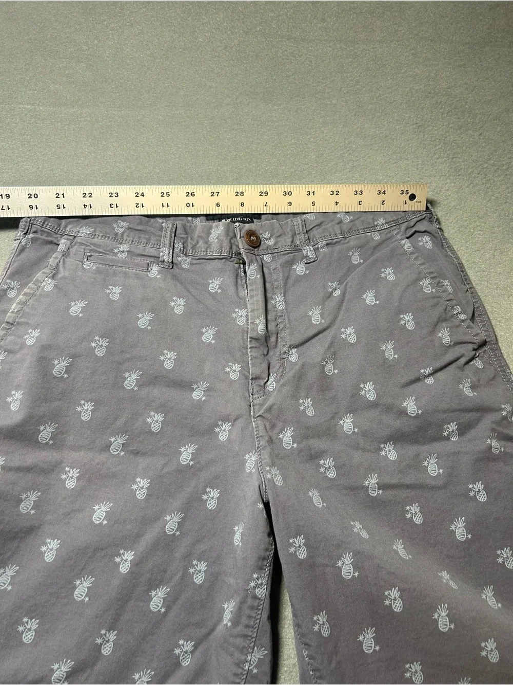 American Eagle Outfitters Pineapple Print Chino Shorts - Light Gray